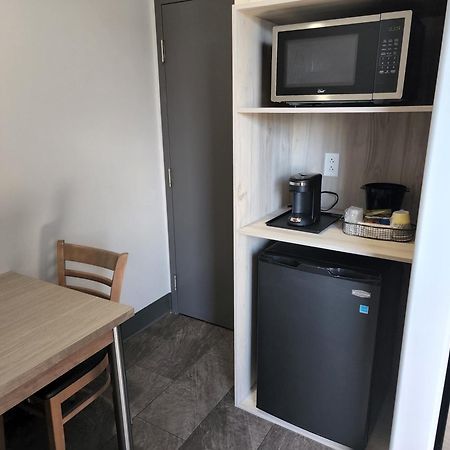 Razoolies Inn Stephenville Cameră foto